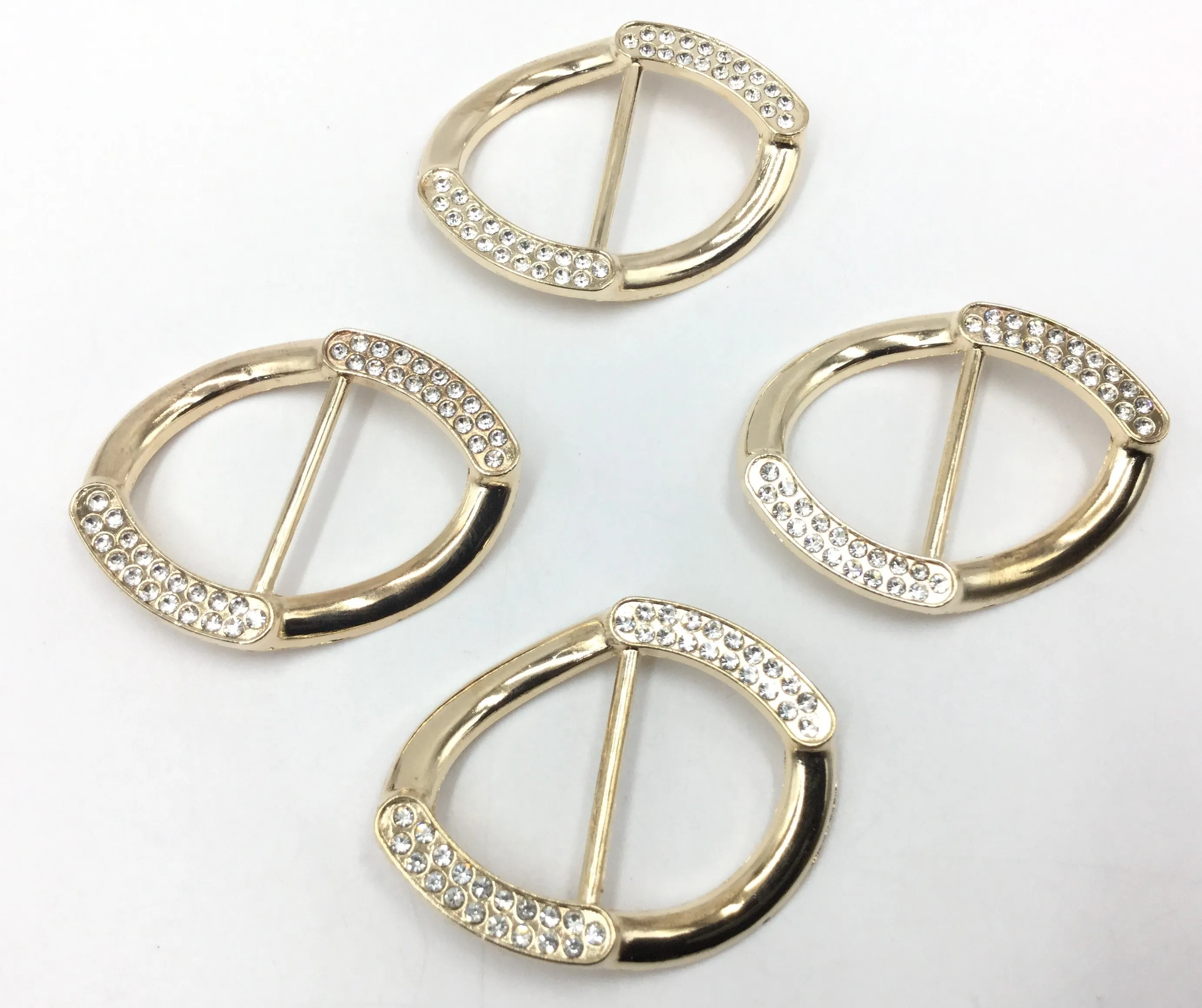 Beautiful Golden Round Shaped Metal Buckle With Stone