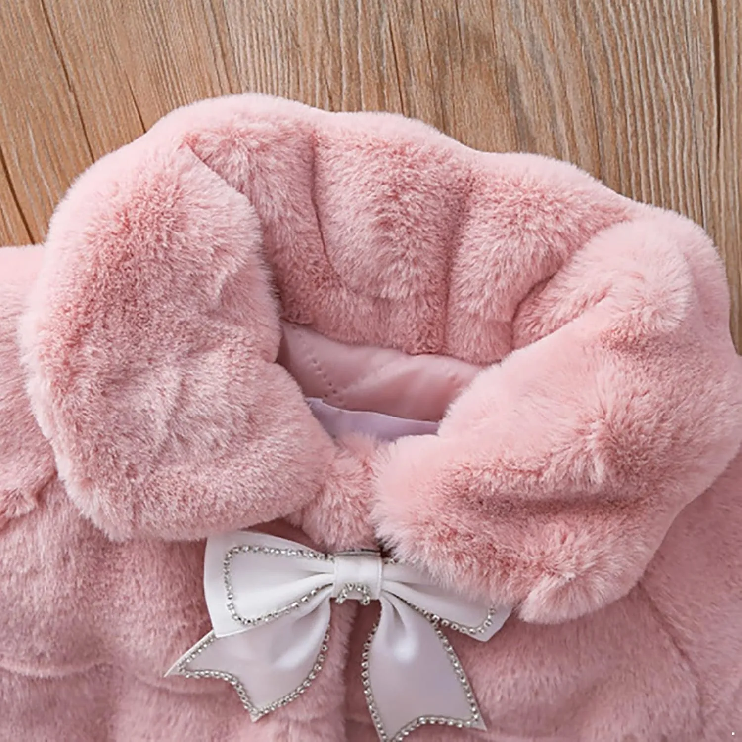 iiniim Toddler Baby Girls Faux Fur Coat Cloak Jacket Dress Cover Cape Poncho for Wedding Birthday Winter Warm Outerwear
