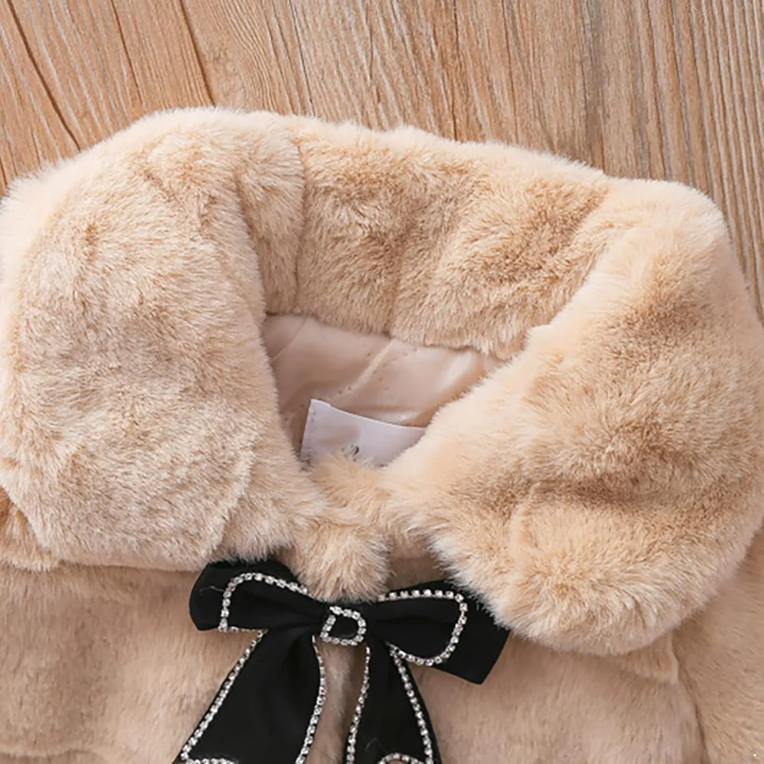iiniim Toddler Baby Girls Faux Fur Coat Cloak Jacket Dress Cover Cape Poncho for Wedding Birthday Winter Warm Outerwear